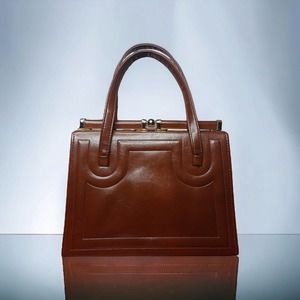 Vintage Brown Leather Purse Tote Handbag Gold Hardware Kiss Closure Grandmacore